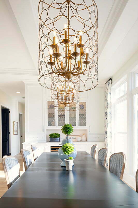 Dining Rooms and Dining Spaces 5