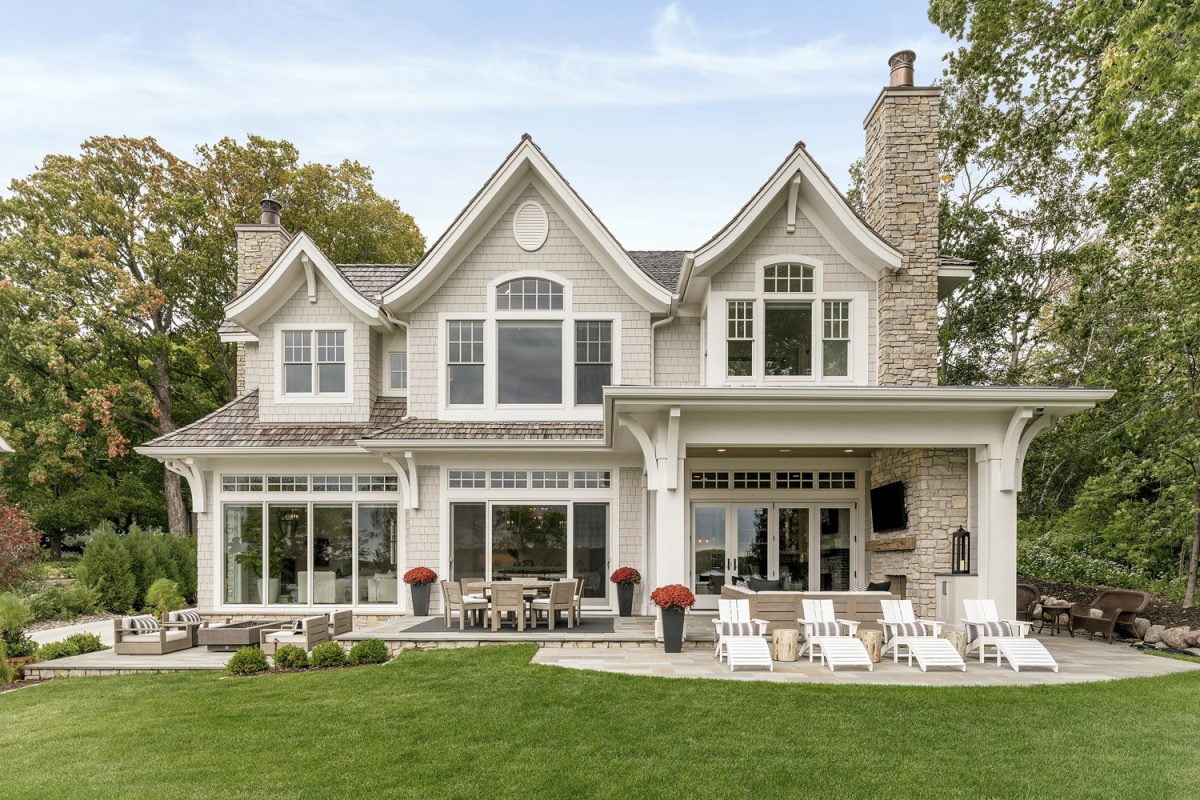 Custom Home Builder on Lake Stonewood LLC