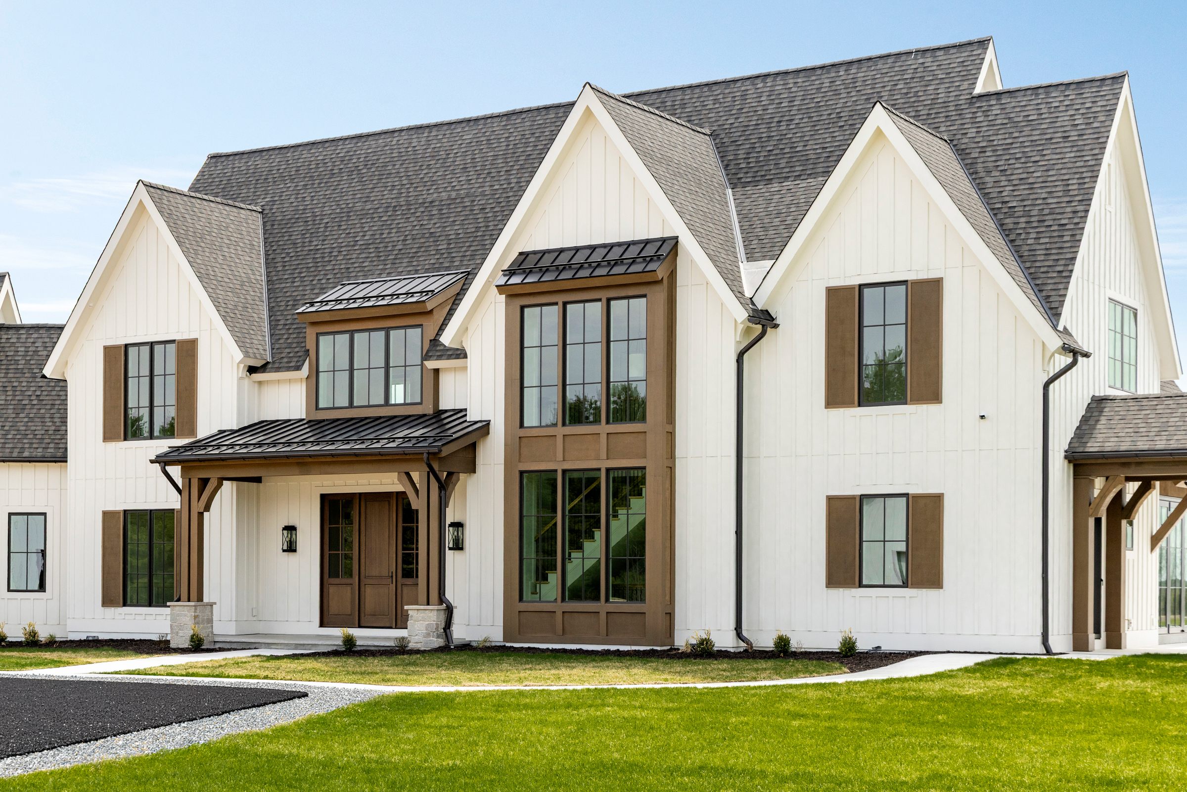 Horizon House modern farmhouse exterior completed